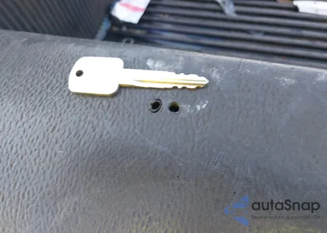 2002 Ford Ranger Xlt from USA, damaged, VIN 1FTYR44E22PA55159